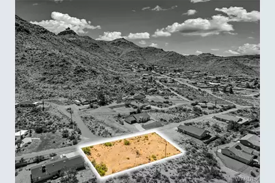 000 Bluff Road, Golden Valley, AZ 86413 - Photo 17