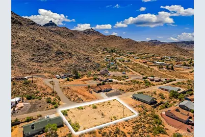 000 Bluff Road, Golden Valley, AZ 86413 - Photo 1