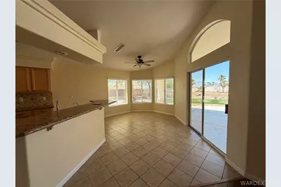 2581 Highland Trail, Bullhead City, AZ 86442 - Photo 17