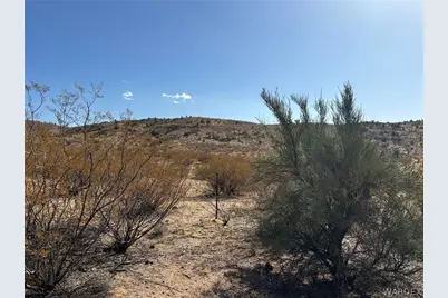 5720 S Mountain Lion Road, Kingman, AZ 86401 - Photo 7