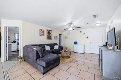 576 N Malibu Circle, Bullhead City, AZ 86442 - Photo 11
