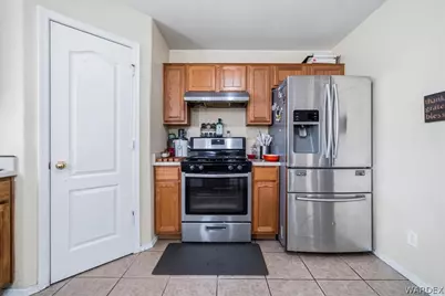 576 N Malibu Circle, Bullhead City, AZ 86442 - Photo 19