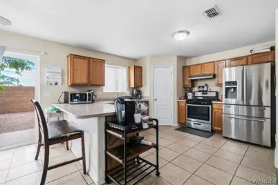 576 N Malibu Circle, Bullhead City, AZ 86442 - Photo 13