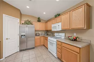 2415 Topanga Dr, Bullhead City, AZ 86442 - Photo 17