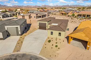 2916 Sidewheel Dr, Bullhead City, AZ 86429 - Photo 5