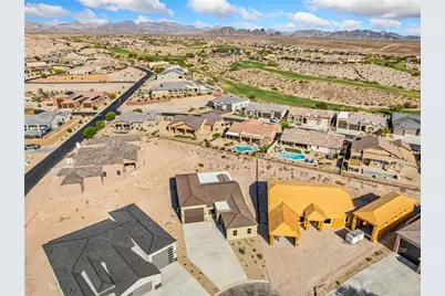 2916 Sidewheel Drive, Bullhead City, AZ 86429 - Photo 9