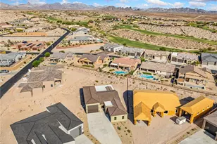 2916 Sidewheel Dr, Bullhead City, AZ 86429 - Photo 9