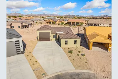 2916 Sidewheel Drive, Bullhead City, AZ 86429 - Photo 3