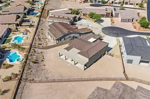 2916 Sidewheel Dr, Bullhead City, AZ 86429 - Photo 7