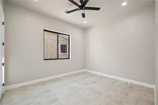2916 Sidewheel Dr, Bullhead City, AZ 86429 - Photo 35