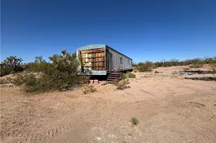 7695 E Arroyo Vista Dr, Yucca, AZ 86438 - Photo 7