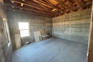 7695 E Arroyo Vista Dr, Yucca, AZ 86438 - Photo 29