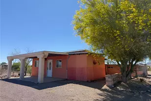 27148 Black Mountain Dr, Bouse, AZ 85325 - Photo 3