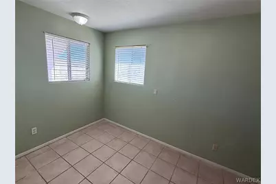 27148 Black Mountain Drive, Bouse, AZ 85325 - Photo 7