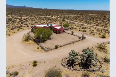 17685 S Jesse James Road, Yucca, AZ 86438 - Photo 27