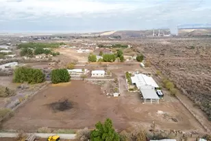 3250/3249 Canal Dr, Mohave Valley, AZ 86440 - Photo 5