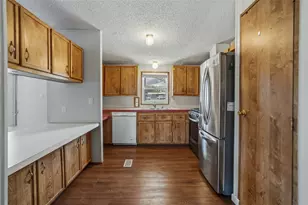 5006 Steinke Dr, Kingman, AZ 86409 - Photo 13