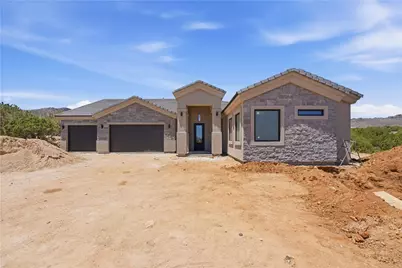 785 W Island Drive, Kingman, AZ 86401 - Photo 1