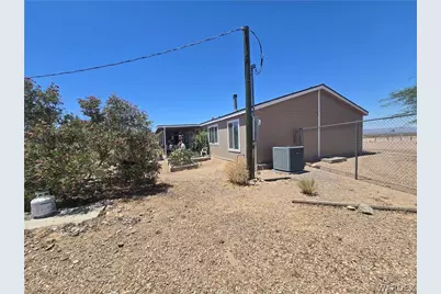 3482 W Malibu Road, Golden Valley, AZ 86413 - Photo 27