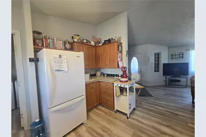 3482 W Malibu Road, Golden Valley, AZ 86413 - Photo 11