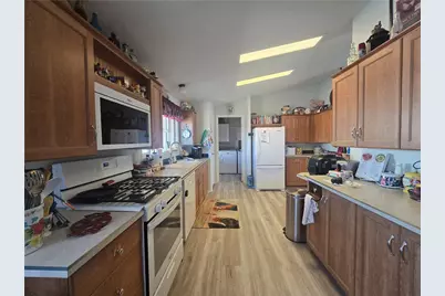 3482 W Malibu Road, Golden Valley, AZ 86413 - Photo 9