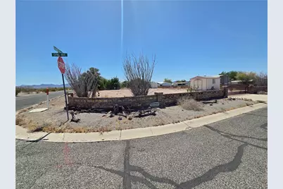 49535 Opal Avenue, Quartzsite, AZ 85346 - Photo 15