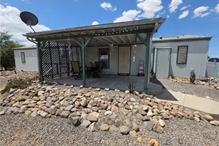 3634 N Hassayampa Rd, Golden Valley, AZ 86413 - Photo 11