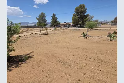 3634 N Hassayampa Road, Golden Valley, AZ 86413 - Photo 7