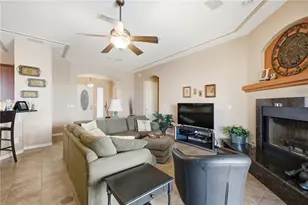 1041 Heritage Dr, Bullhead City, AZ 86429 - Photo 9