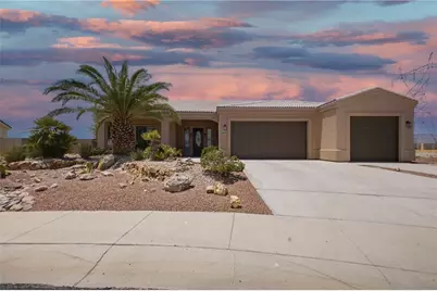 1041 Heritage Drive, Bullhead City, AZ 86429 - Photo 1