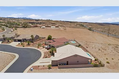 1041 Heritage Drive, Bullhead City, AZ 86429 - Photo 67
