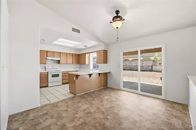 2452 N Ridge Ave, Bullhead City, AZ 86429 - Photo 17