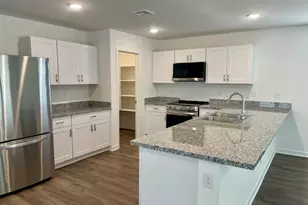 2586 Aaron Pl, Bullhead City, AZ 86442 - Photo 3