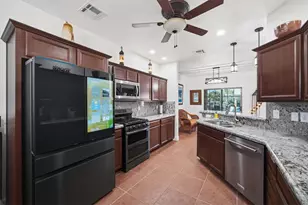 2021 E Lago Grande Ct, Fort Mohave, AZ 86426 - Photo 7