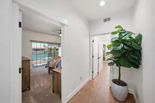 2021 E Lago Grande Ct, Fort Mohave, AZ 86426 - Photo 7