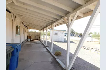 1972 E Riverbend Circle, Bullhead City, AZ 86442 - Photo 5