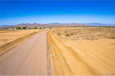 7483 E Wild Horse Drive, Kingman, AZ 86401 - Photo 17