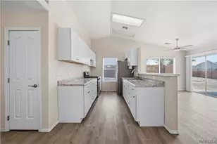 1804 E La Entrada Pl, Fort Mohave, AZ 86426 - Photo 9