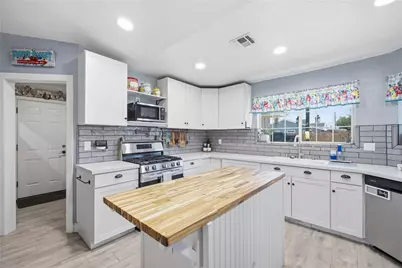 658 E Kingsley Street, Mohave Valley, AZ 86440 - Photo 17