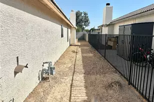 1538 Ash Ave, Bullhead City, AZ 86442 - Photo 3