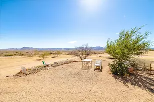 2973 E Spinner Bait Dr, Kingman, AZ 86409 - Photo 17