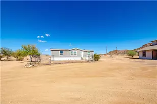 2973 E Spinner Bait Dr, Kingman, AZ 86409 - Photo 5