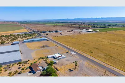 10135 S Barrackman Road, Mohave Valley, AZ 86440 - Photo 43