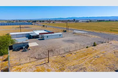 10135 S Barrackman Road, Mohave Valley, AZ 86440 - Photo 33