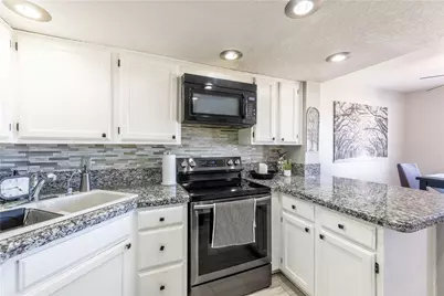 1611 Highway 95 A201 #A, Bullhead City, AZ 86442 - Photo 3