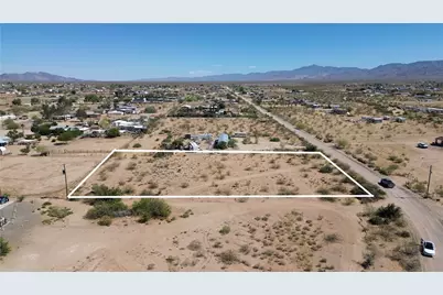 3313 N Mobile Road, Golden Valley, AZ 86413 - Photo 3