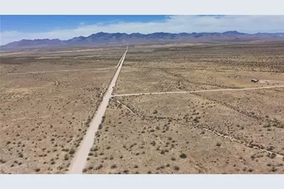 317-19-002C 1st Street, Dolan Springs, AZ 86441 - Photo 41