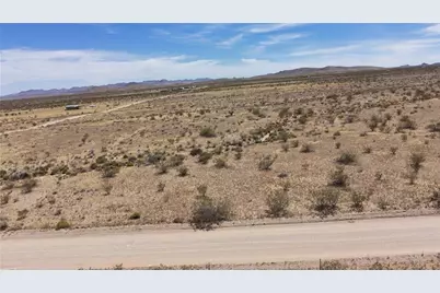 317-19-002C 1st Street, Dolan Springs, AZ 86441 - Photo 29
