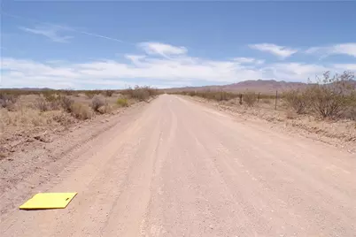 317-19-002C 1st Street, Dolan Springs, AZ 86441 - Photo 3