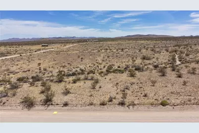 317-19-002C 1st Street, Dolan Springs, AZ 86441 - Photo 27